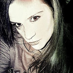 Meet your Posher, Shea